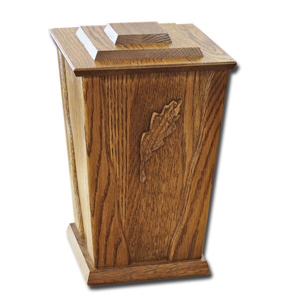Urn – tamm lehega hele